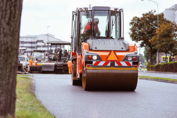 Best Driveway Paving Contractor  in Glenolden, PA